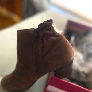 Suede Munro Bootie, water resistant upper. Stylish & comfortable.